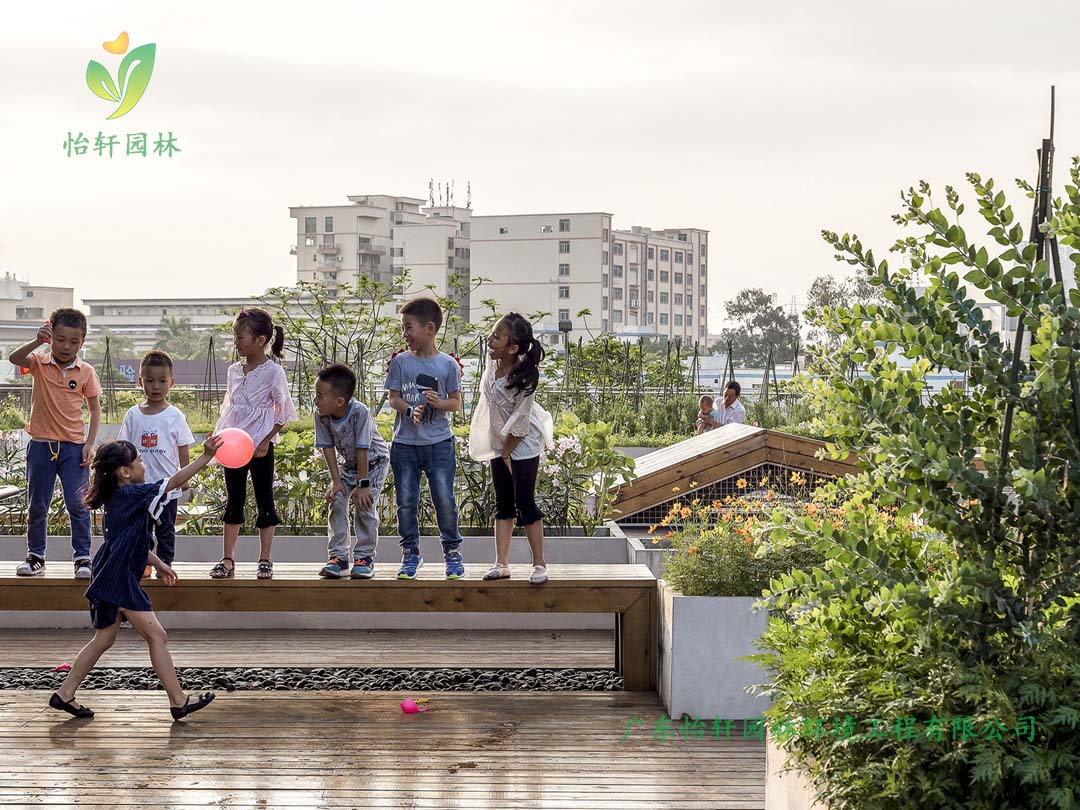 全至科技立异园莳植平台和体验馆绿化工程实景图